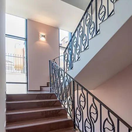 Луксозна вила Luxury House On Buzhaka Созопол