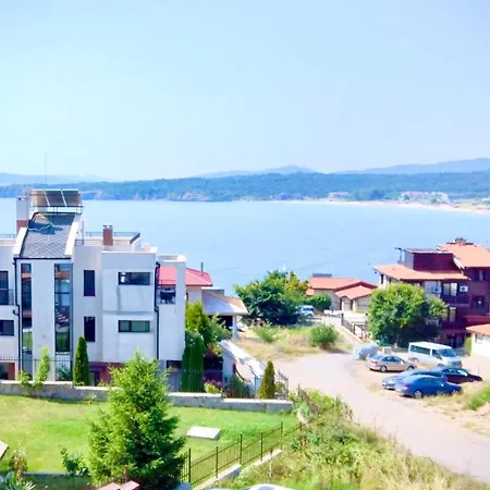 ヴィラ Luxury House On Buzhaka ソゾポル