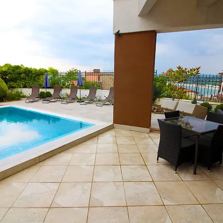 Luxury House On Buzhaka Süzebolu